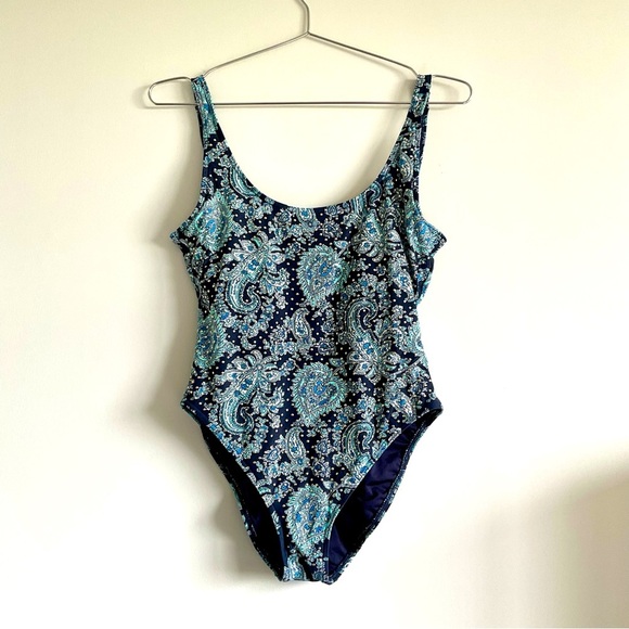 Michael Kors Other - Michael Kors One Piece SwimSuite Size 10. Beautiful pattern